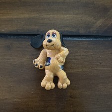 Tonka 1996 Pound Puppies Lying Down Brown Poseur Puppy Dog Figurine
