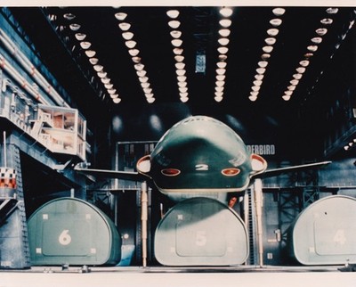 NACHDRUCK Presse Foto Film TV Thunderbirds und Start-/Containerschächte