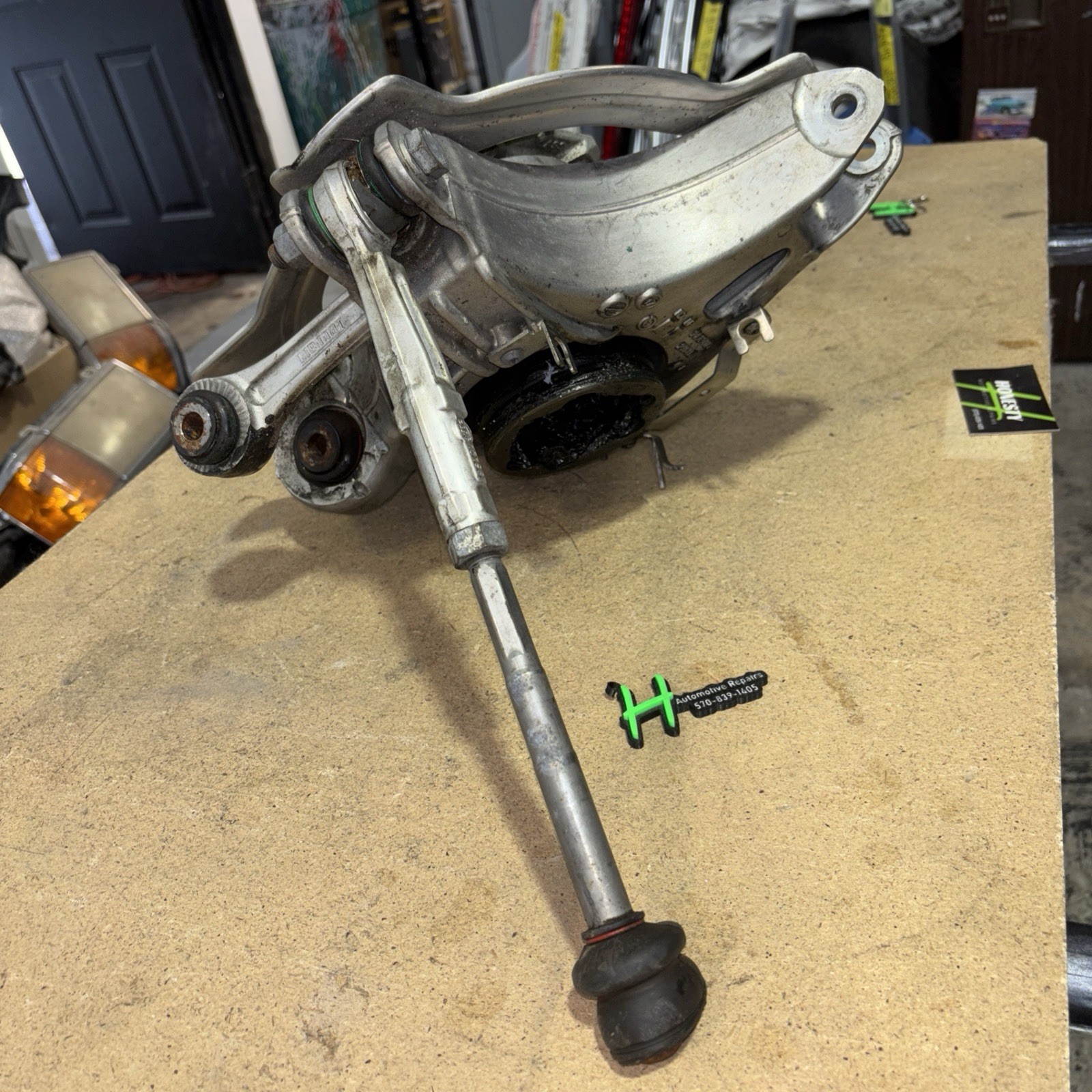✅ Used 2012 Ferrari FF Left Rear Hub Knuckle w/ Control Arms #8196 L3 OEM 