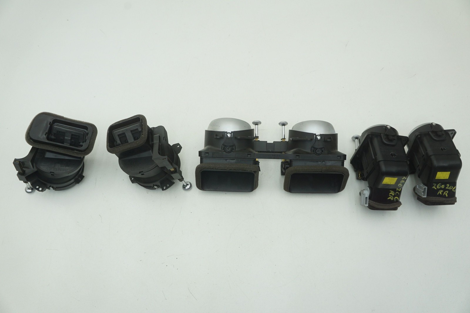Set Left Right Center Dash Air Vent 3W0819709 Bentley Continental Flying Spur 15
