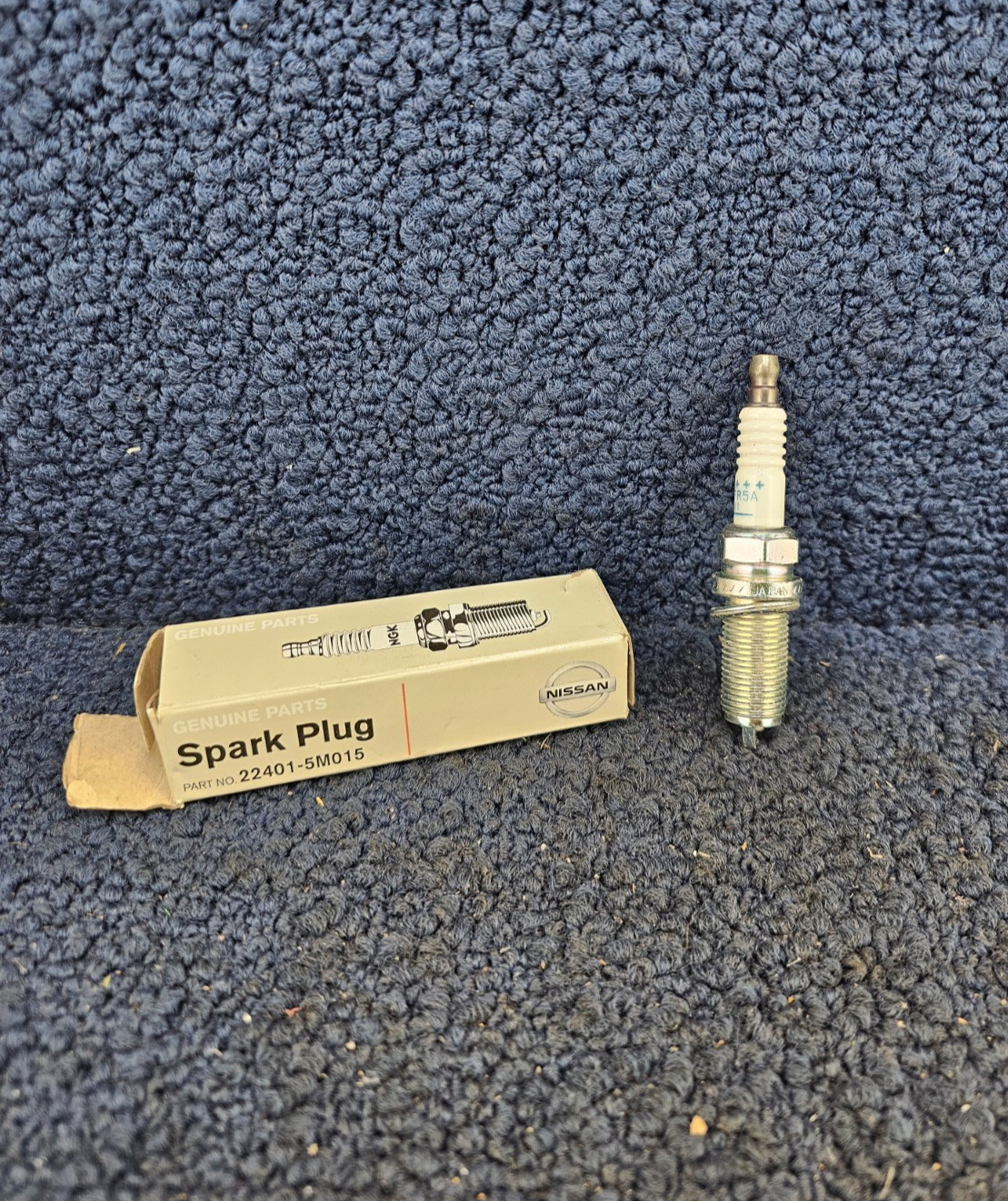 QTY 11 22401-5M015 Spark Plug Fits 2001-2006 Nissan Pathfinder