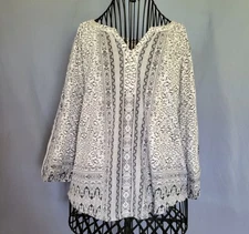 Style & Co Women's Top White With Design Medium