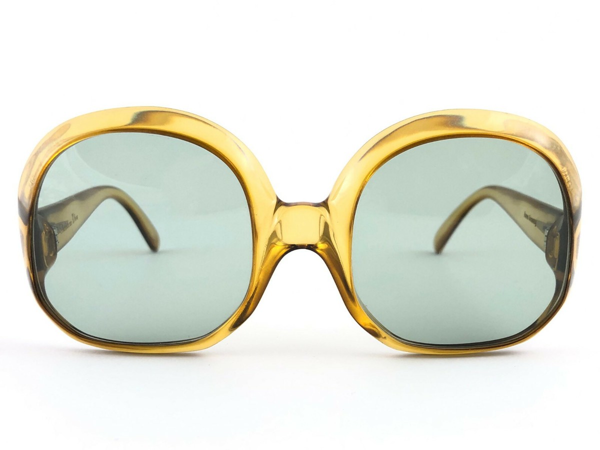 VINTAGE SUPER RARE CHRISTIAN DIOR C03 OPTYL TRANSLUCENT VINTAGE SUPER RARE CHRISTIAN DIOR C03 OPTYL TRANSLUCENT