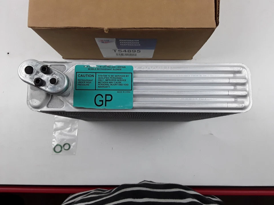 A/C Evaporator Core for Toyota RAV4 2001 2002 2003 2004 2005,Corolla 2003-2008 - Image 4 of 4