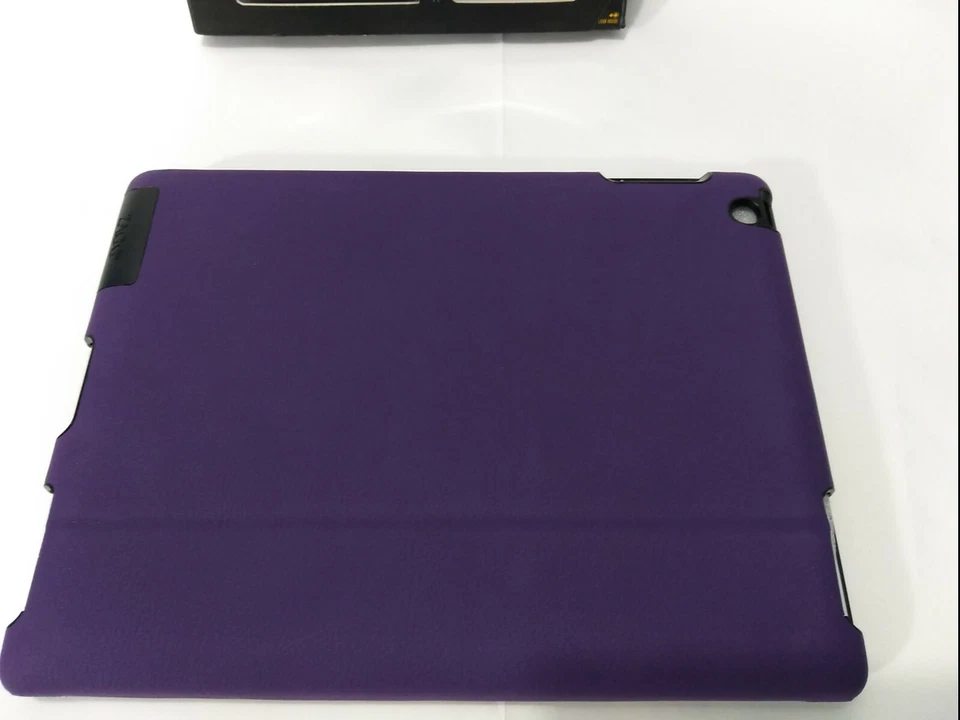 Portafolio de teclas Zagg - Protector iPad con teclado - Púrpura Foto 3 de 4