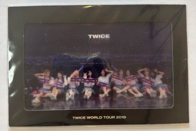 TWICE LIGHTS WORLD TOUR 2019 in SEOUL DVD ×2 + Clear Photo Frame