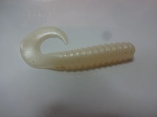 Soft plastic 1 1/2" pearl white curl tail grub fish bait USA made 100 pc. pack