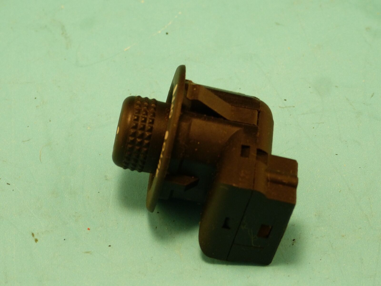 Jaguar XJR XJ8 XK8 XKR Steering Column Tilt / Reach Adjustment Switch