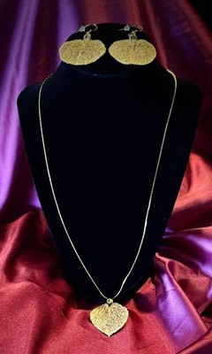 Vintage 1980s Gold Dipped Aspen Leaf Pendant & Earrings Set