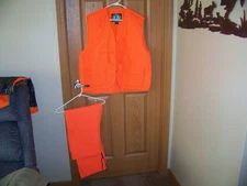 Master Sportsman Rugged Outdoor Gear 2 pc Blaze Orange Hunting Vest/Pant Large