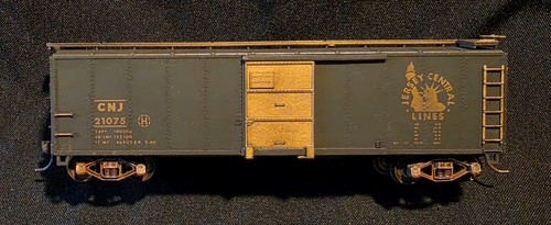 Acopladores Walthers 2053 CENTRAL NEW JERSEY LINES 40' Boxcar CNJ 21075 KD Trucks | Condition: Used