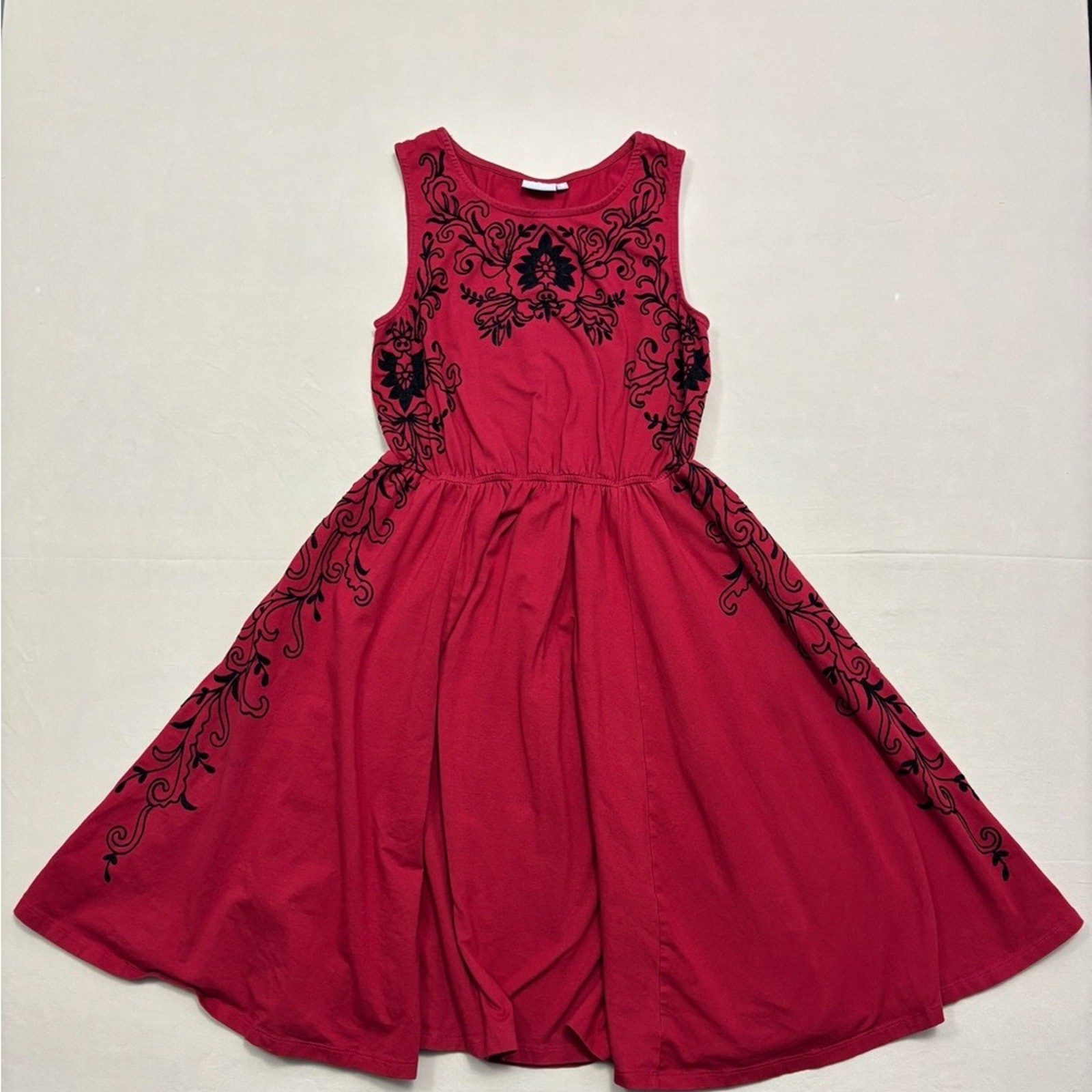 eShakti Red Women’s Sleeveless Dress with Black Embroidered Detailing Size 10
