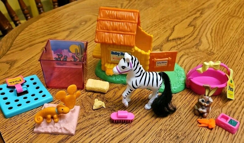 Littlest Pet Shop Kenner Vintage Sets 1993 Zebra,1992 Bashful Bunny,1992  Lizard