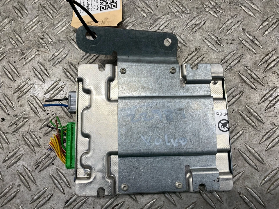 85724 Centralina Assetto VOLVO V70 II (285) 30739073 - Immagine 3 di 4