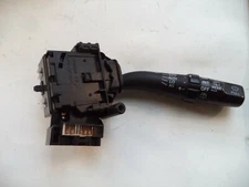 Toyota Avensis T25 wiper switch steering column switch 173654 wiper D8256