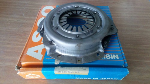 Pressure Plate Clutch for Nissan Cherry N10 Sunny B11 B12 N13 216mm