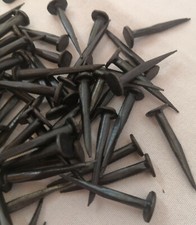 180 x NAILS PINS UPHOLSTERY CARPET TACKS PINS NAILS STRONG FINE CUT UPHOLESTRY