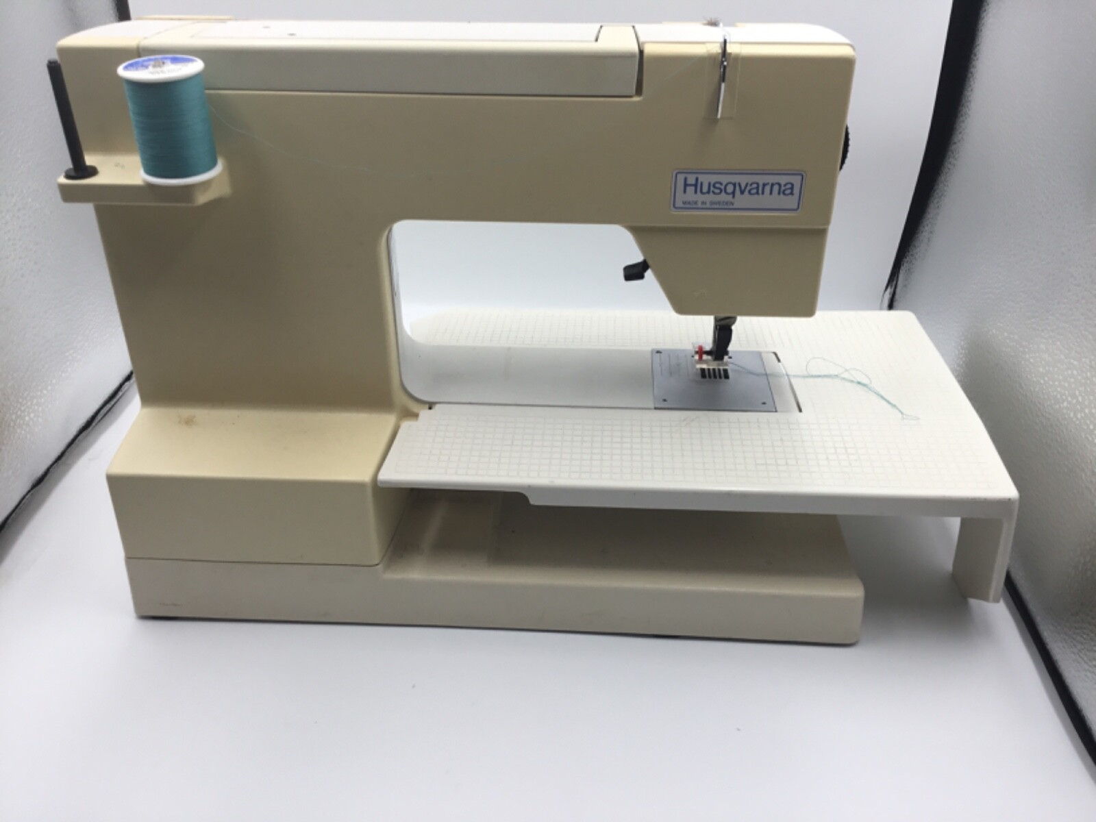 Vintage Viking Husqvarna Classica 105 Sewing Machine eBay