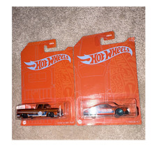 Hot Wheels GRR35 Diecast Lot 2: Custom '62 Chevy Pickup '71 911