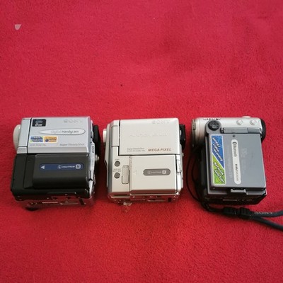 3 x Sony Handycam DCR-PC6E, DCR-PC109E, DCR-IP7E ungetestet ohne Ladekabel (9)