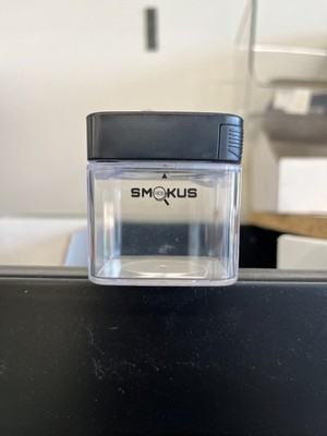 Smokus Focus Comet LED Magnifying Display Mini Herb Stash Jar - Black