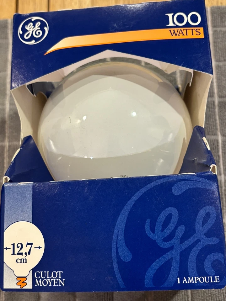 GE - 100-Watt Soft White Frosted - G40/W Globe Lifestyles Lightbulb - PC:49781 - Image 3 of 4