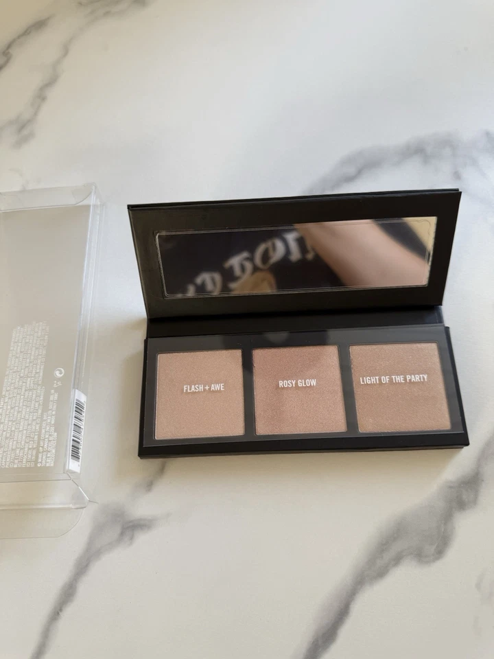 Neuer Mac Cosmetics Hyper Real Glow Highlighter - Bild 4 von 4
