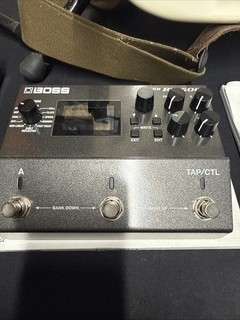 BOSS RV 500 Reverb Effects Pedal Black