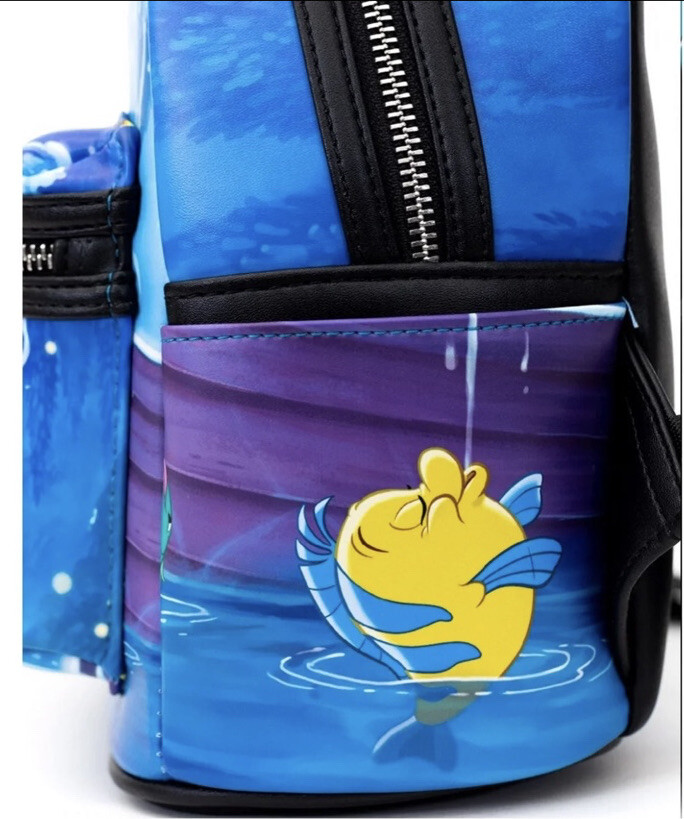 Loungefly Disney Exclusive Little Mermaid Kiss The Girl  display picture 1