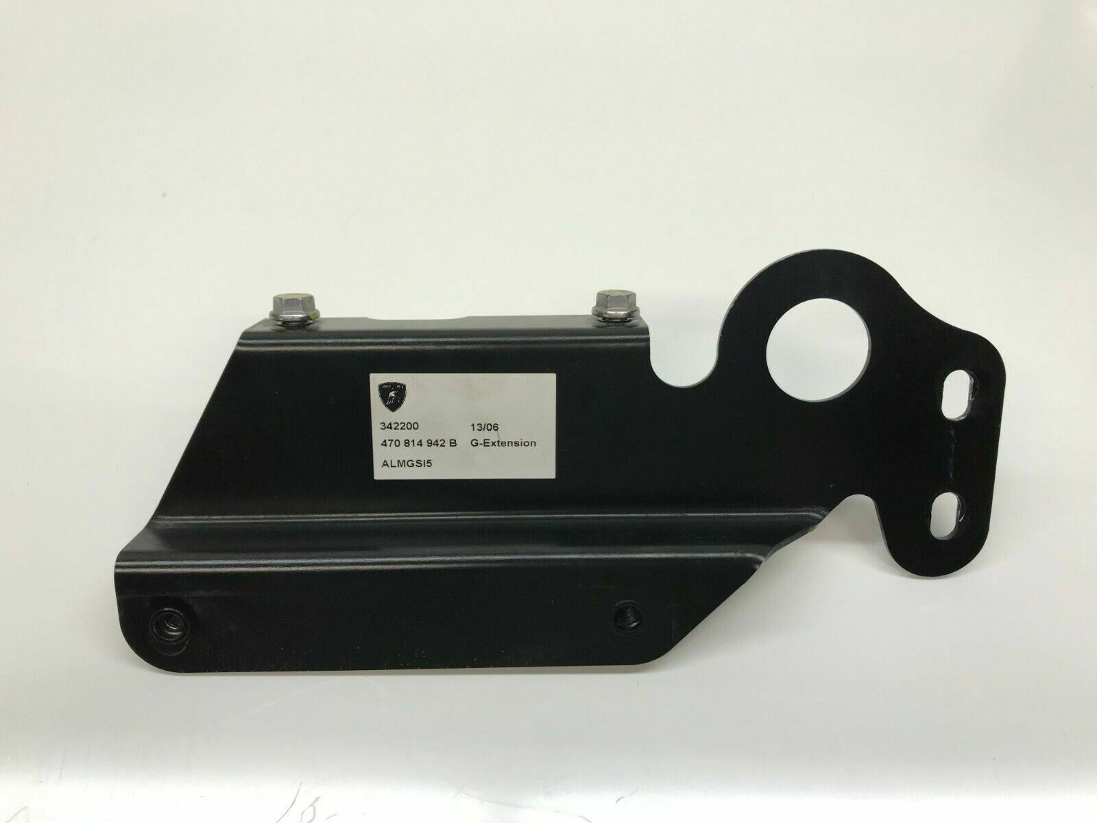 LAMBORGHINI AVENTADOR REAR RIGHT QUARTER PANEL EXTENSION BRACKET OEM 470814942B