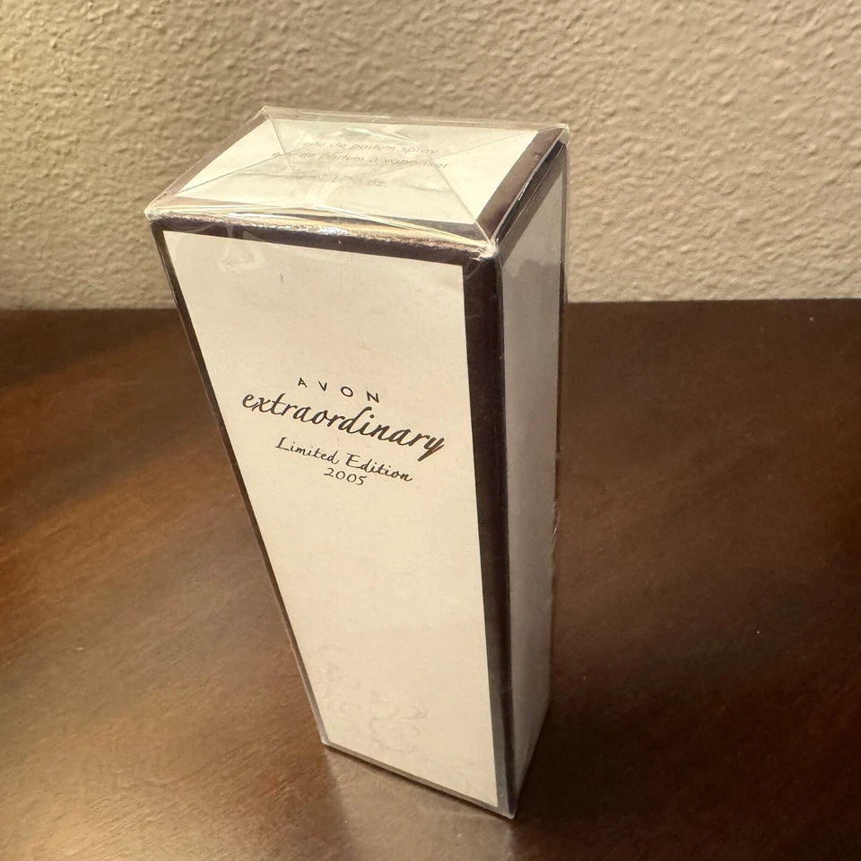Avon EXTRAORDINARY Edición Limitada 2005 Eau de Perfume Spray 1.7 OZ Sellado Nuevo Foto 4 de 4