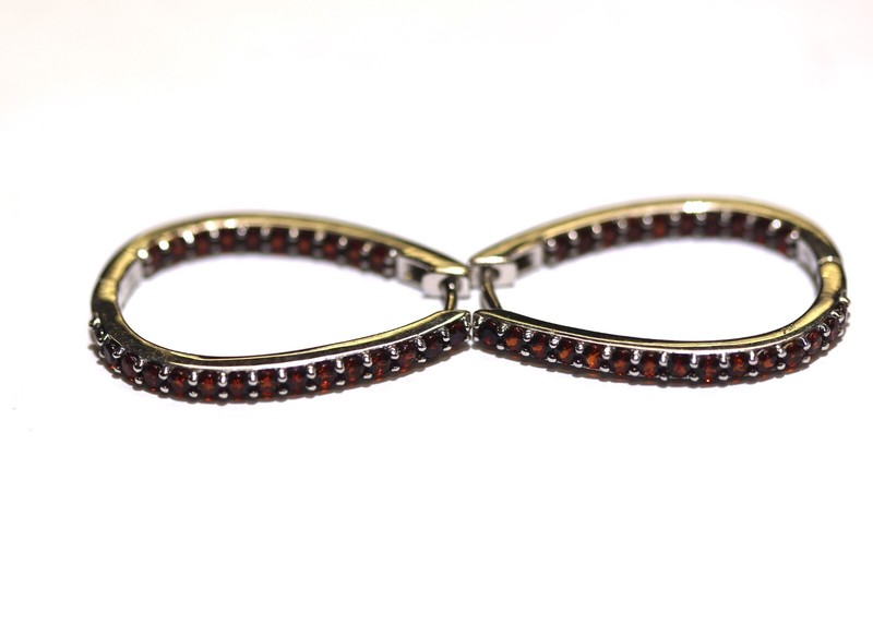 925 Sterling Silver natural garnet hoop earrings 5.5g ladies unique