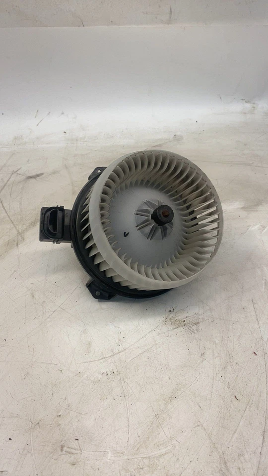 Motor soplador HVAC usado se adapta a: Toyota Fj Cruiser 2008 grado A Foto 2 de 4
