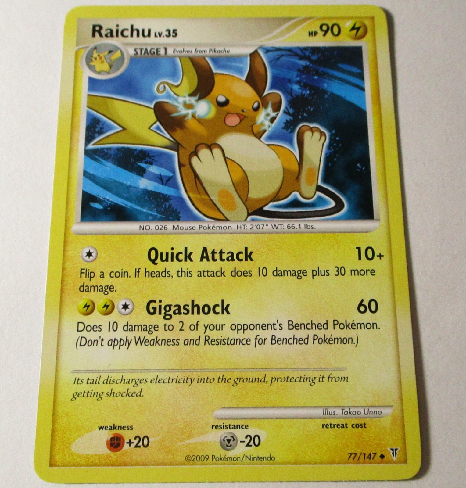 Raichu 77/147 Supreme Victors Pokemon Card