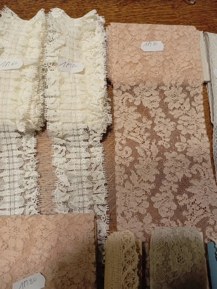 Lot de de dentelles anciennes 1930-50 lot n°2 - Photo 2/4