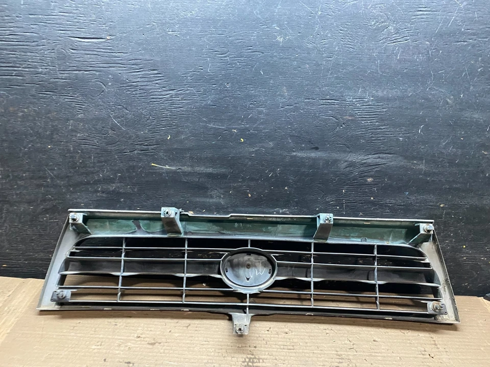 1996 1997 1998 Toyota 4Runner grade dianteira superior fabricante de equipamento original V2520 DG - Imagem 4 de 4