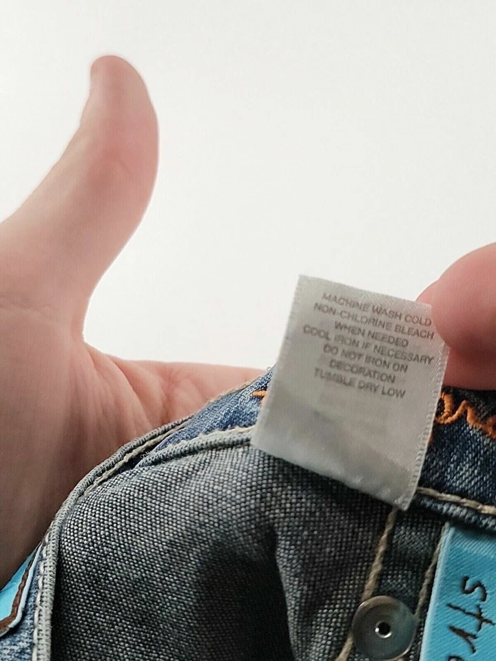 Fresh Produce Jeans Womens Adult Size 4 Blue Denim Bootcut Mid Rise - Image 4 of 4