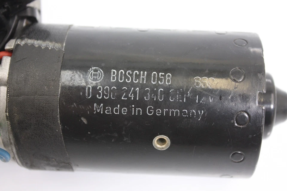 Оригинальный двигатель стеклоочистителя переднего лобового стекла Bosch для Porsche 911 993 (1995–1998 гг.) - Изображение 2 из 4