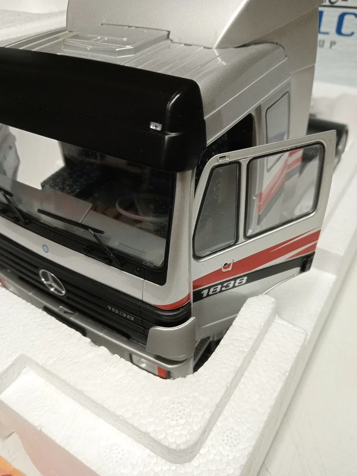 CAMION MODELCAR MERCEDES BENZ SK II SILVER SCALA 1:18 MADE IN GERMANY - Immagine 3 di 4