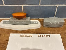 Fiskars Small AdvantEdge Music Notes & Daisy Chain Punch System Interchangeable