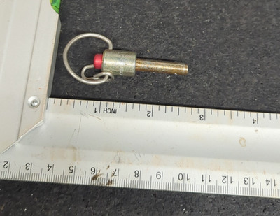 1/4'' X  3/4'' GRIP  BALL LOCK QUICK RELEASE PIN (B HDL) .75