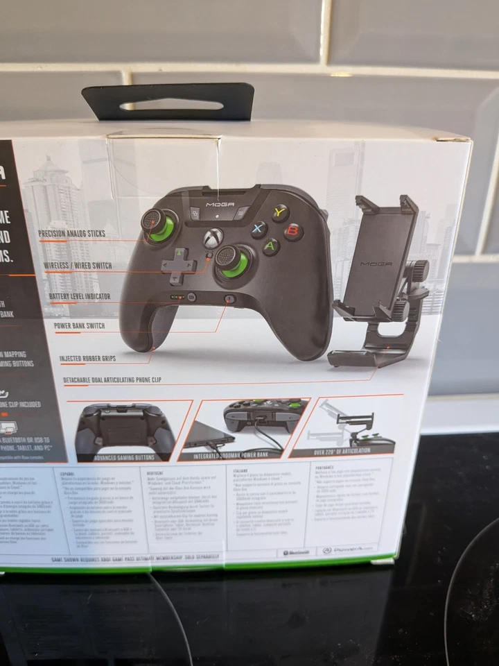 MOGA PowerA XP5-A+ Bluetooth Controller For Xbox Cloud Gaming - Image 3 of 4