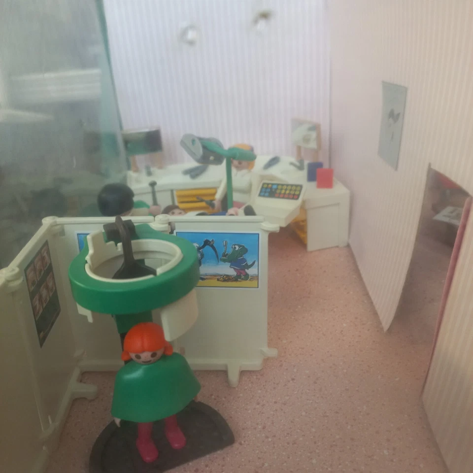 Playmobil Dentista 3762 anno 1993 ,studio Dentistico, Odontoiatra . - Immagine 4 di 4