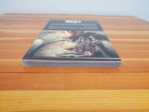 Red Sonja Dynamite Travels Vol. 2 Softcover Graphic novel. Clean copy - Picture 6 of 6