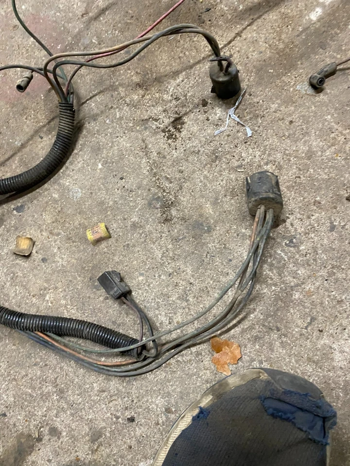 #11 1976 Mercury Cougar? under hood wiring harness core engine motor coil 1977? Foto 4 de 4