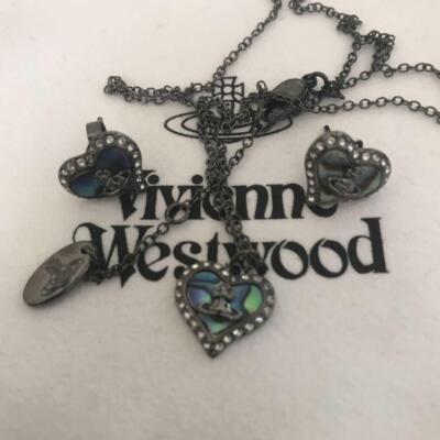 Vivienne Westwood PETRA Heart Necklace Earrings Set Gunmetal NO