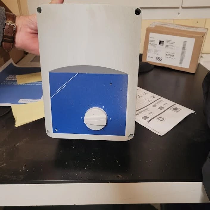 VARIATEUR DE VITESSE STR-1-35L22 - Photo 2/3