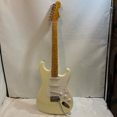 Electric Guitar Fender ST57-650 1989-1990 Vintage White Made in Japan with Case