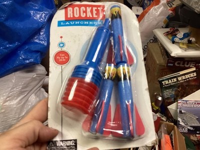 Foam Toy Rocket Launchers 2012 MerchSource