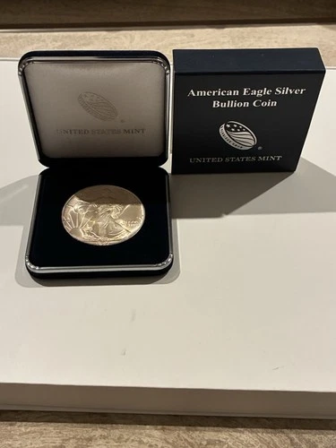 1986 $1 American Silver Eagle 1 oz Uncirculated Bullion Coin US Mint W/box